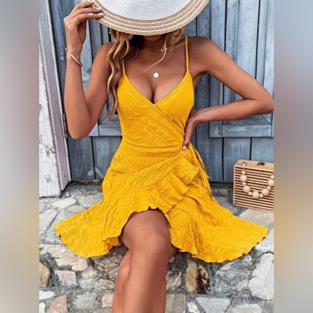 Excellent Condition Ruffle Trim Yellow Mustard Dress | Adjustable Strap | Angel